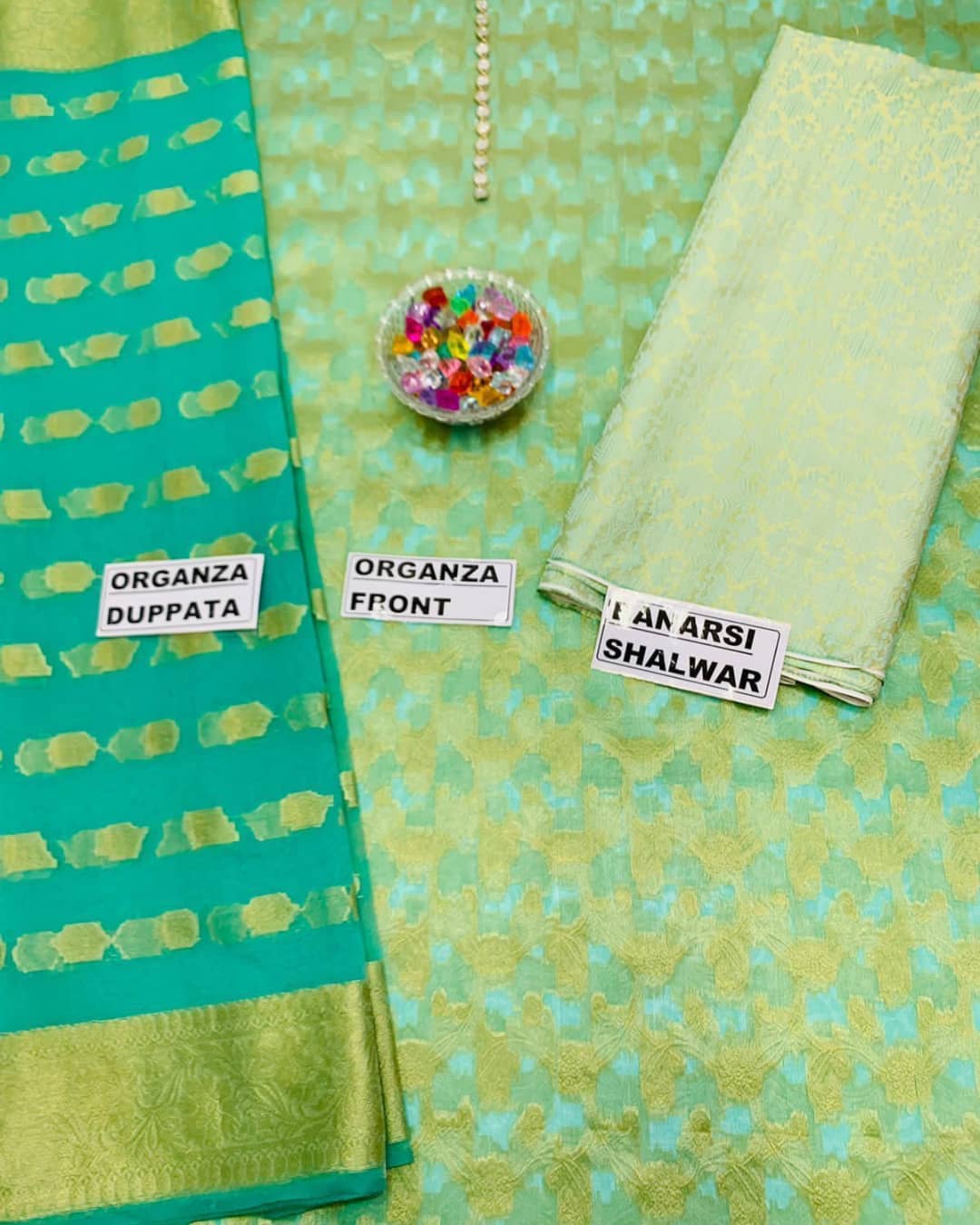 Azbaa Collection