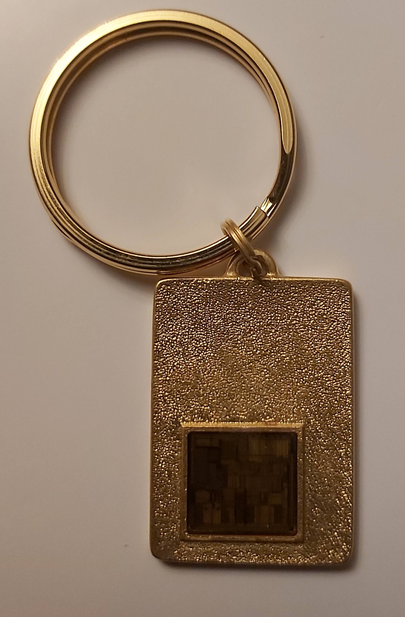 Vintage Intel keyring with 486 and 386 processors