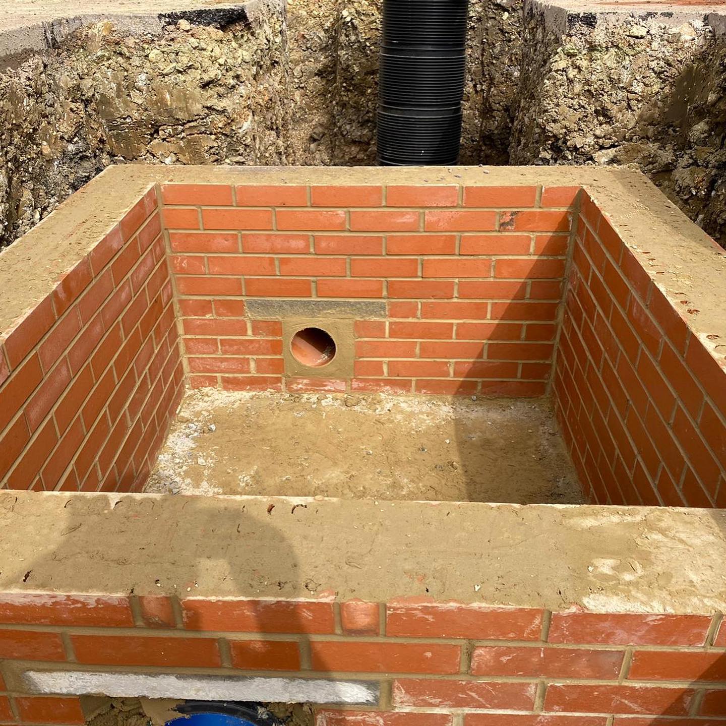 No words for how satisfying this hydrobrake manhole and storm 