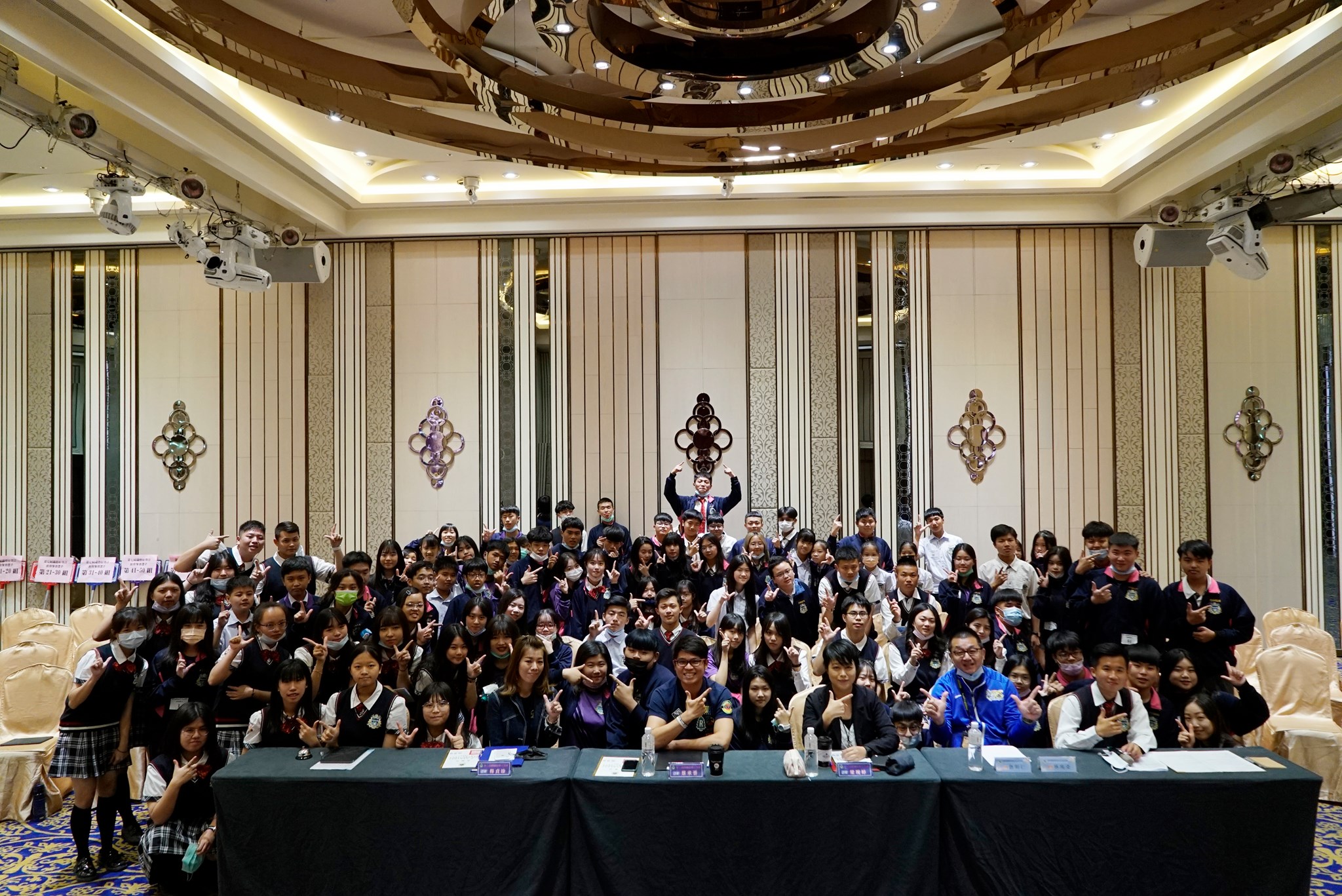 葳格國際學校-中學部 - 🎤葳格好聲音🎤決賽入圍名單出爐囉！ 是誰！能夠在競爭如此激烈的賽況中脫穎而出！... | Facebook