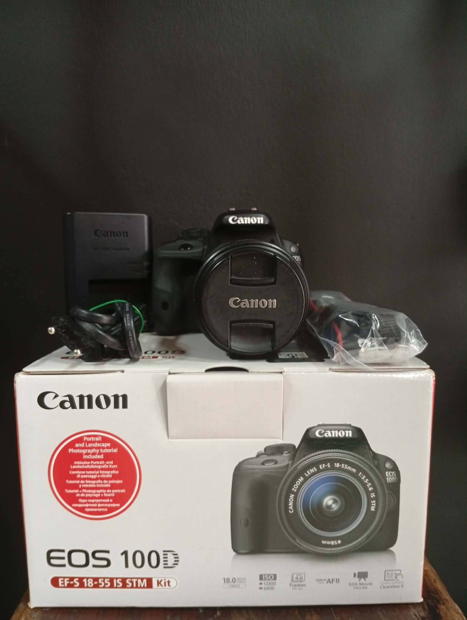 Canon 700D