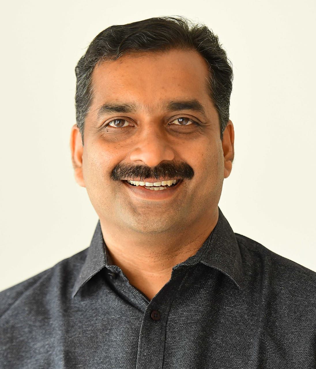 Adv Rony Mathew