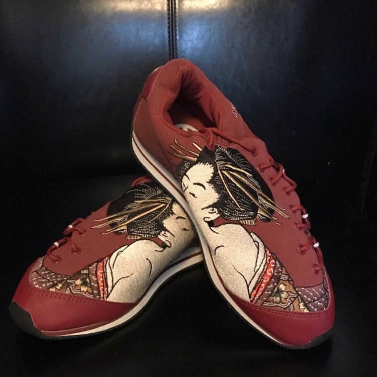 Ooooh yes. Vintage Acupuncture London sneakers, new and never worn 