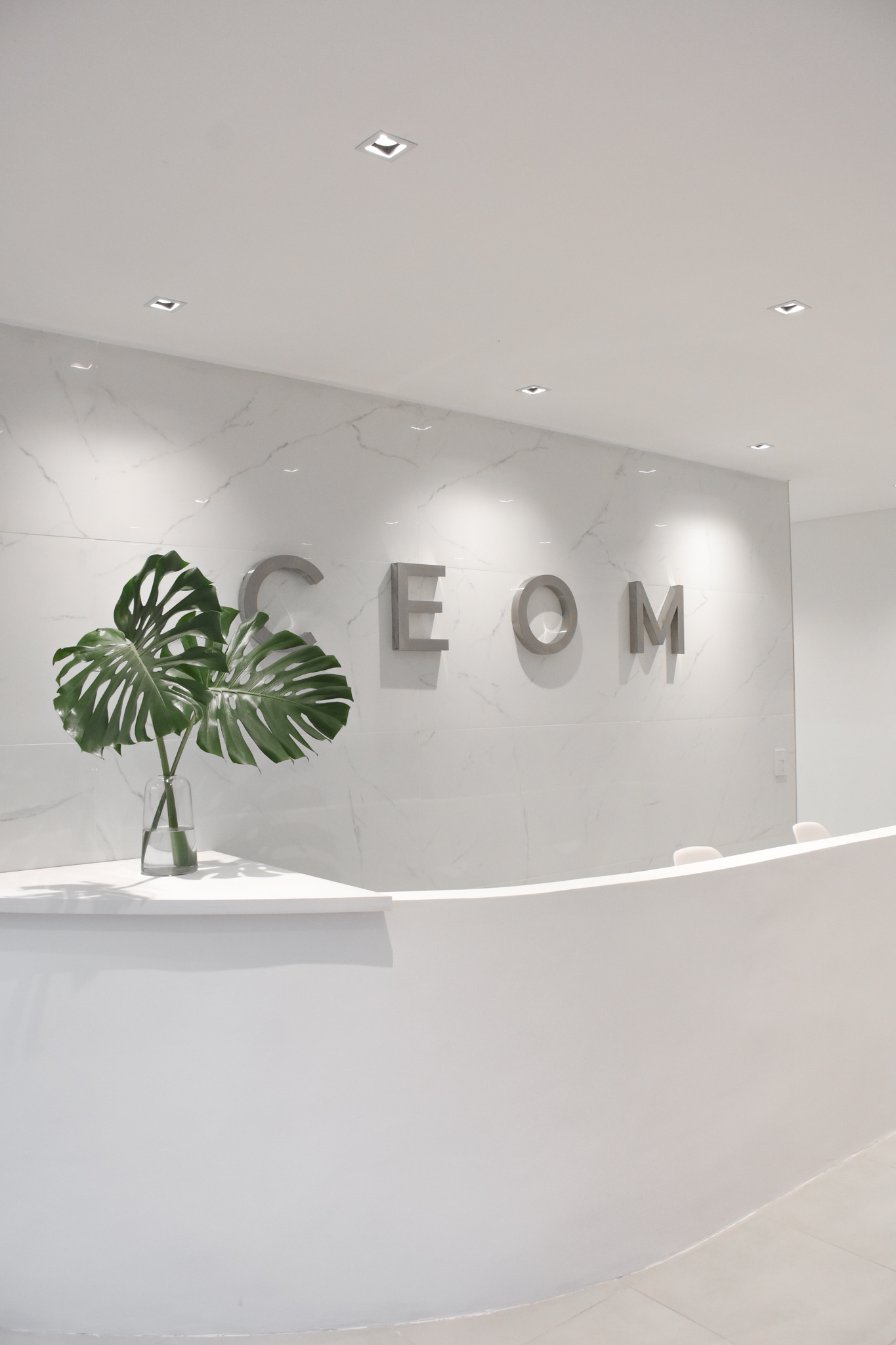 CEOM Centro de Especialidades Odontológicas y Médicas - Teodelina ...
