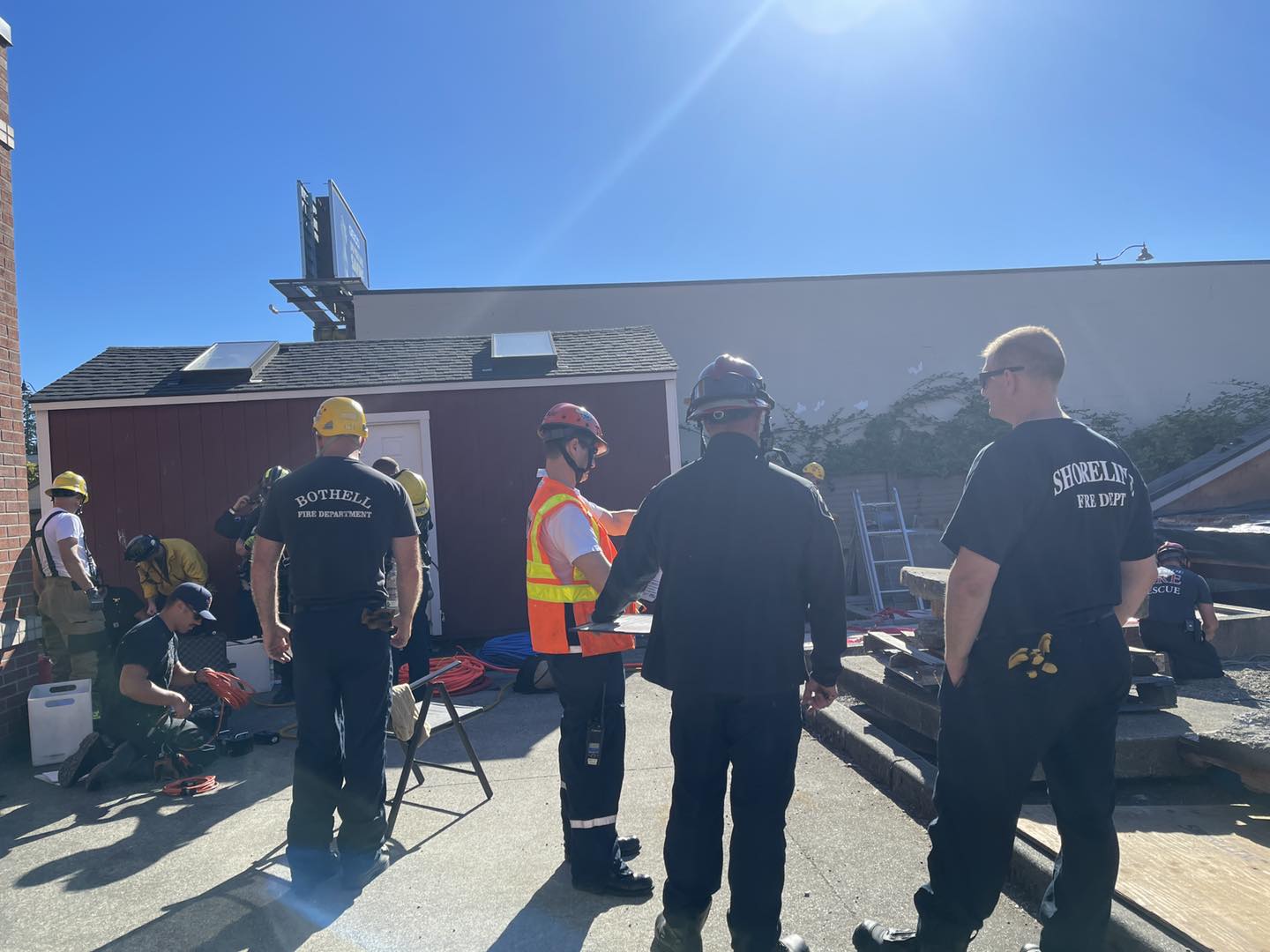 The Technical Rescue Team (TRT)... - Bothell Fire Department