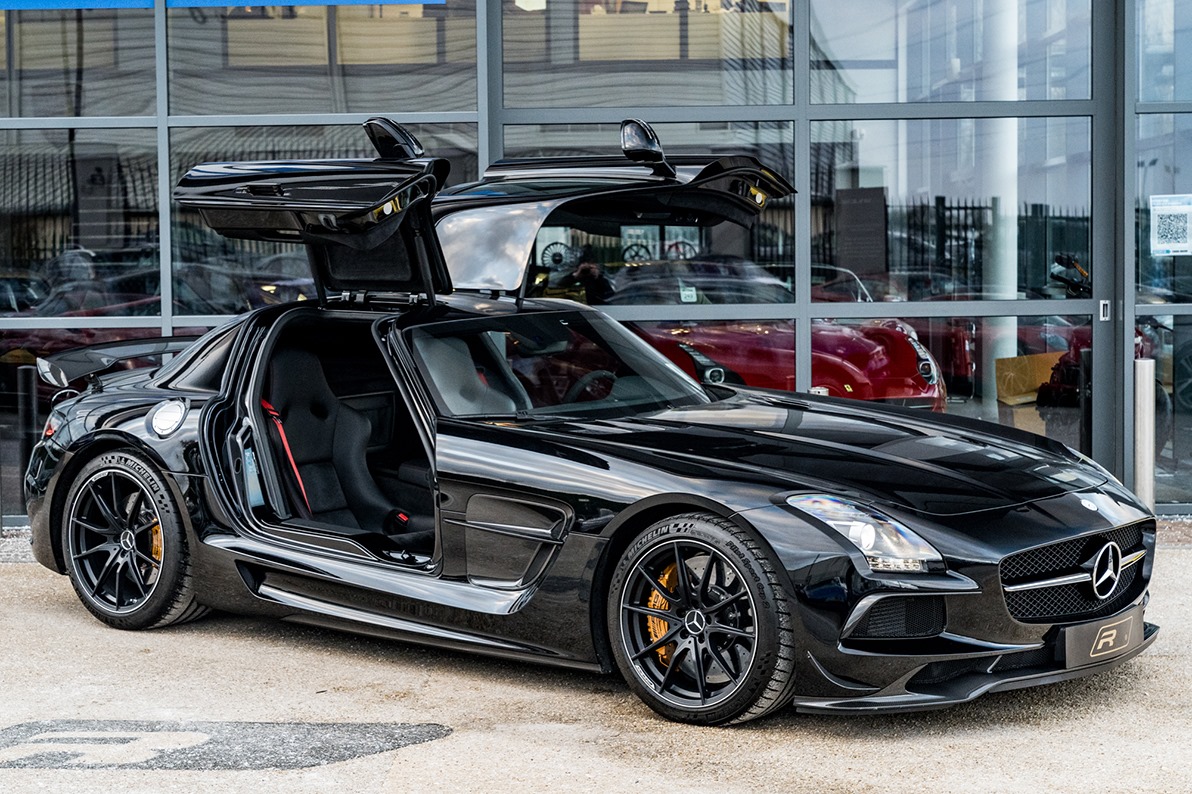 Redline Specialist Cars - 