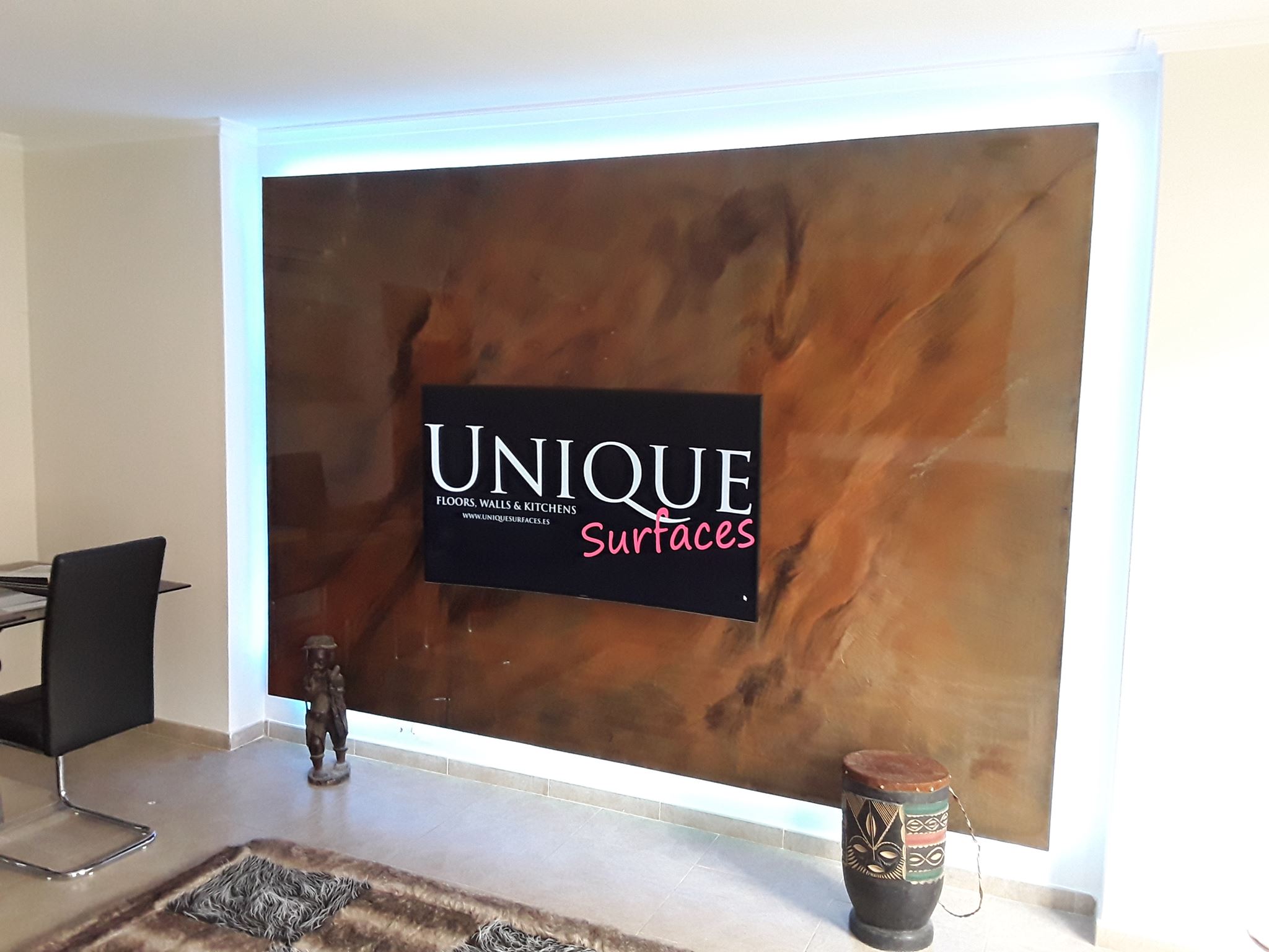 Unique Surfaces - The first Unique Surfaces floating wall...