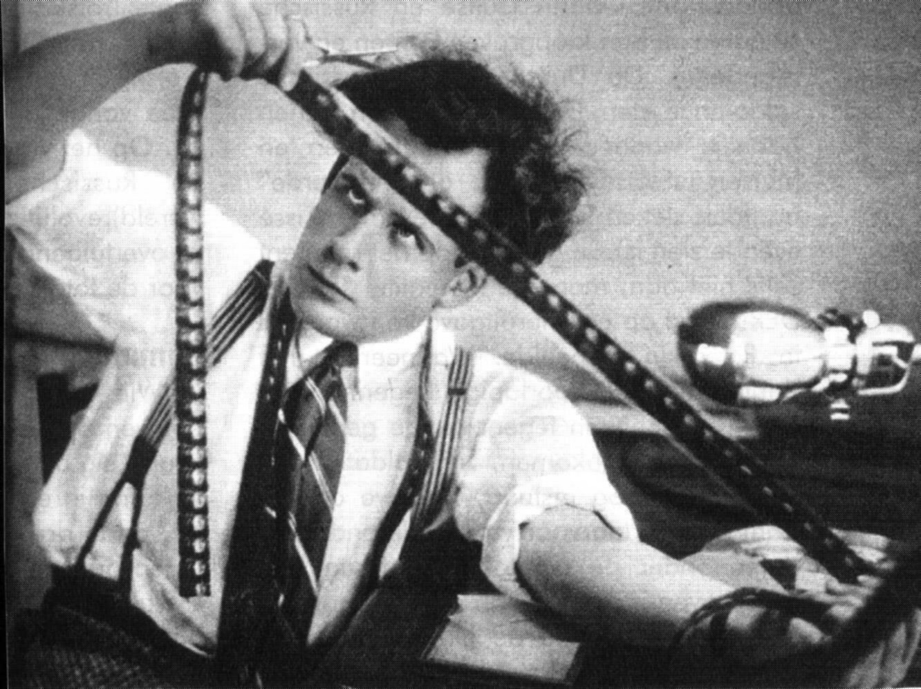 Cinephilia.net - 出生于瑞典的好莱坞著名剪辑师汤姆·罗尔夫（Tom Rolf）去世，享年83岁，他曾凭借《太空英雄》获得第56 ...