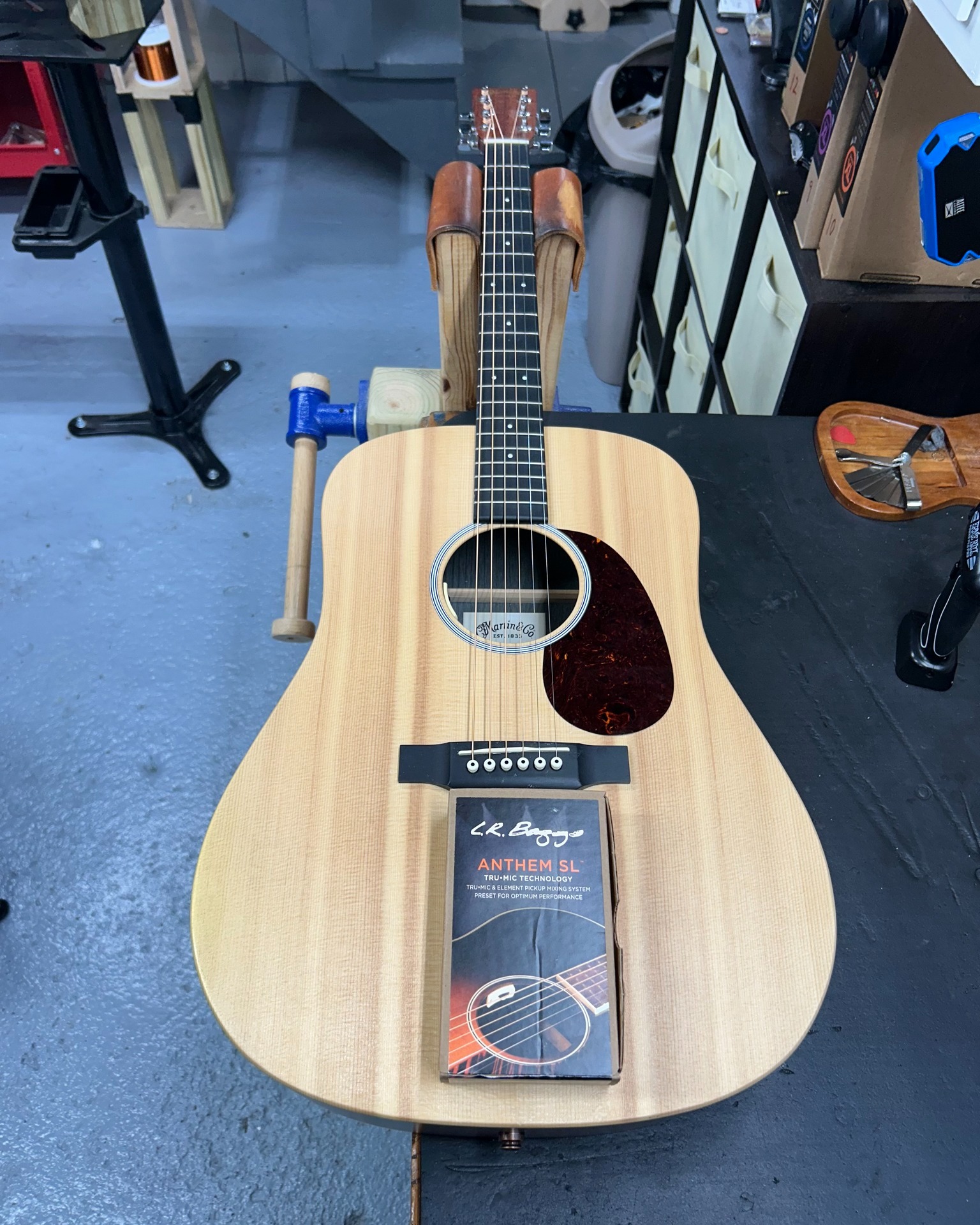 LR Baggs Anthem sounds incredible in Martin guitar