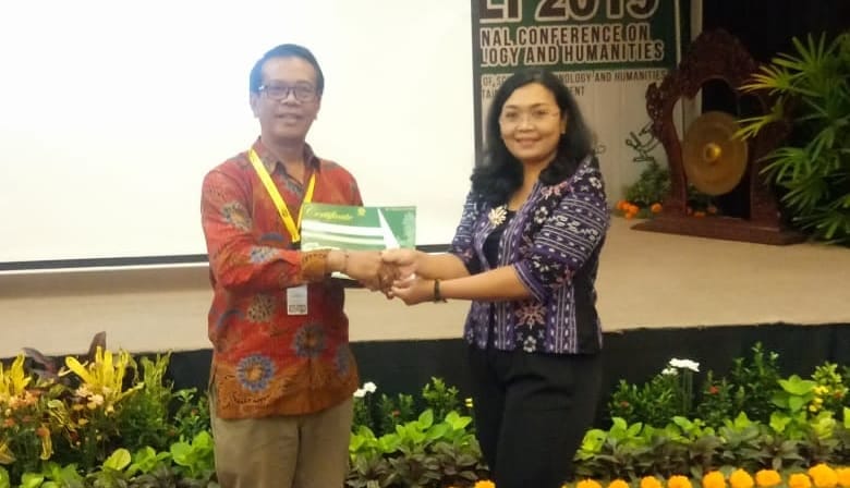 🎓 Graduation Day... - Pascasarjana Universitas Triatma Mulya | Facebook