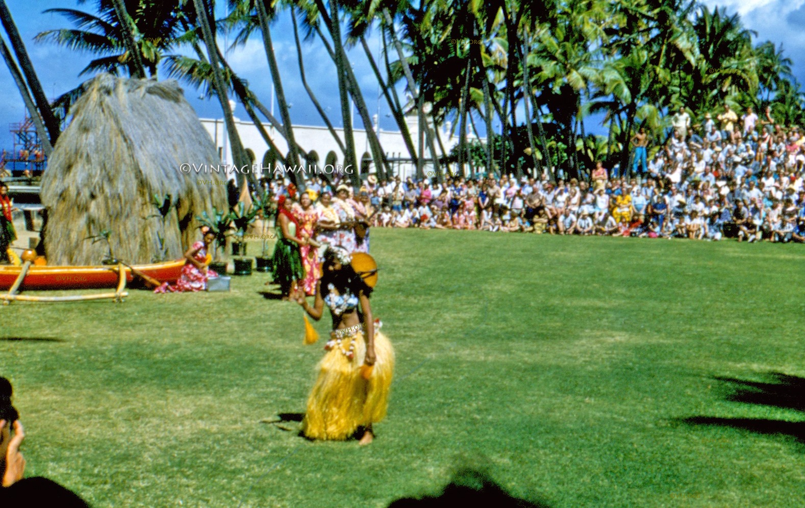 Vintage 1960s: The Kodak Hula Show is a hit with people of all 