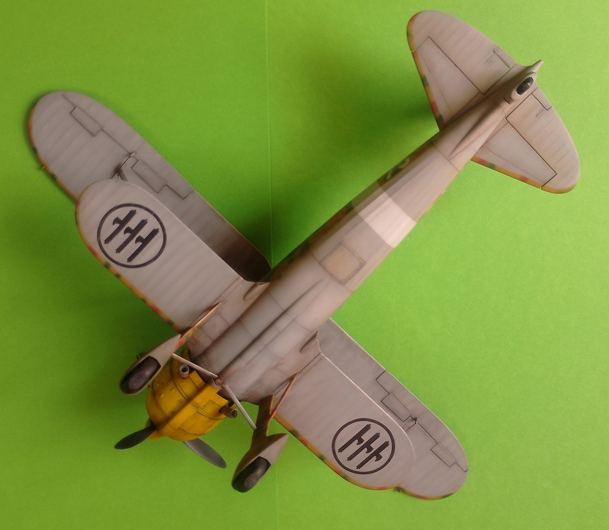 ITALERI Maquette Avion Fiat CR.42 Falco – 1:48, Chasseur Biplan Assaut/Nuit, Kit à Coller Et Peindre, Niveau Intermédiaire