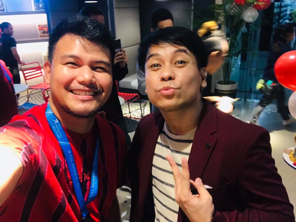 Ron Ramos - Syempre di complete ang Birthday mo pag wala...