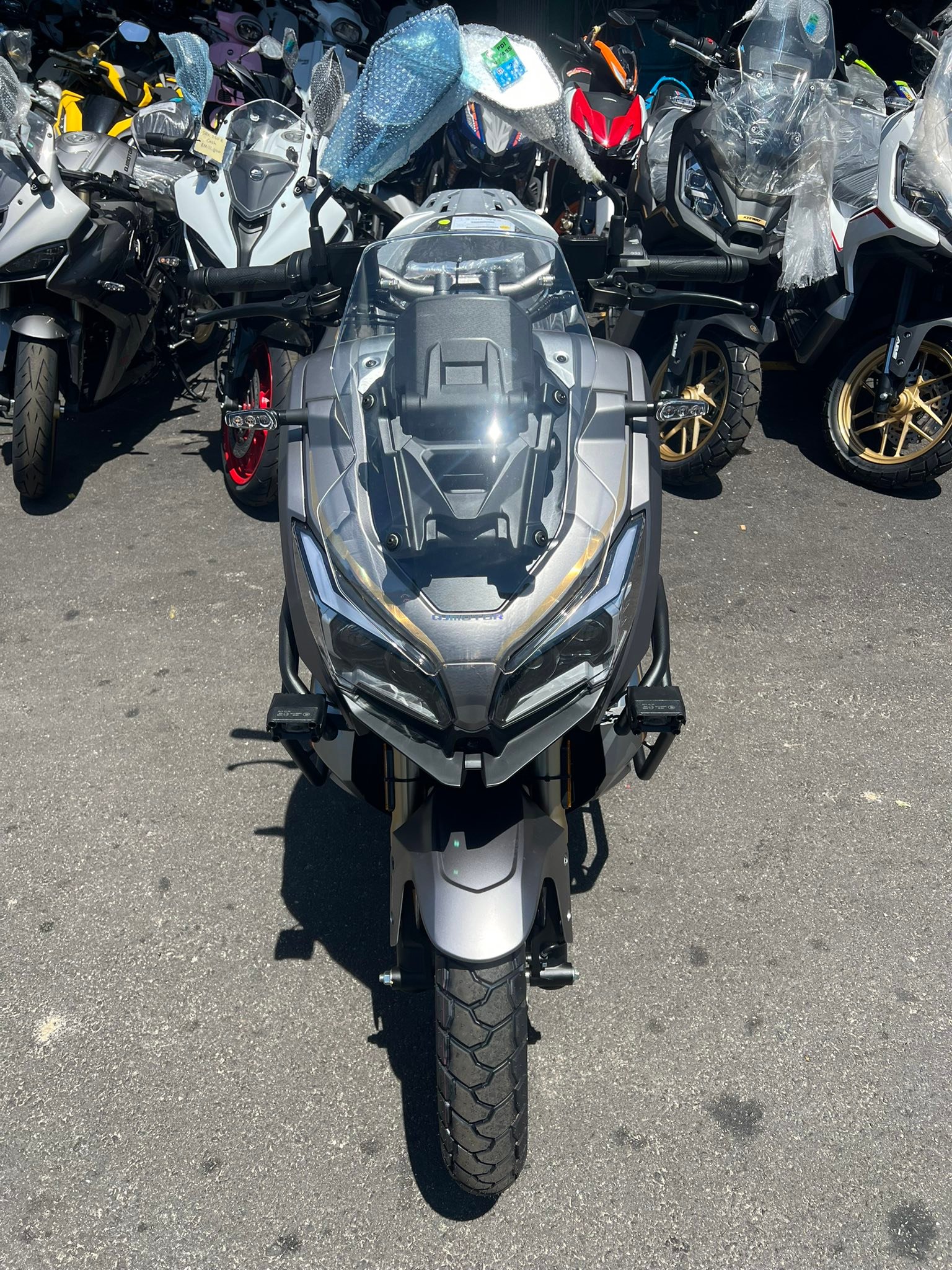Ready Stock 2026 New Colour ! QJMOTOR AX200 ABS TCS ! RM 7,988 5
