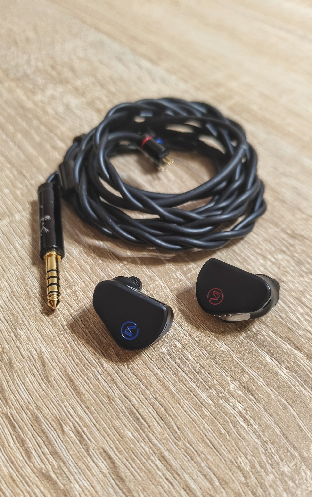 Review of cvj neko limited edition headphones