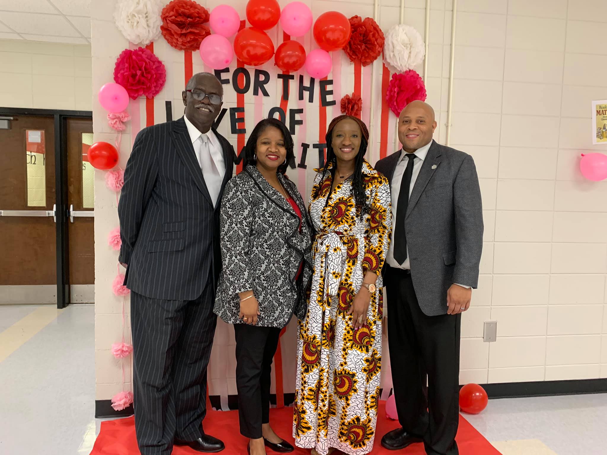 Camp Creek MS celebrates reading... - Fulton County Schools