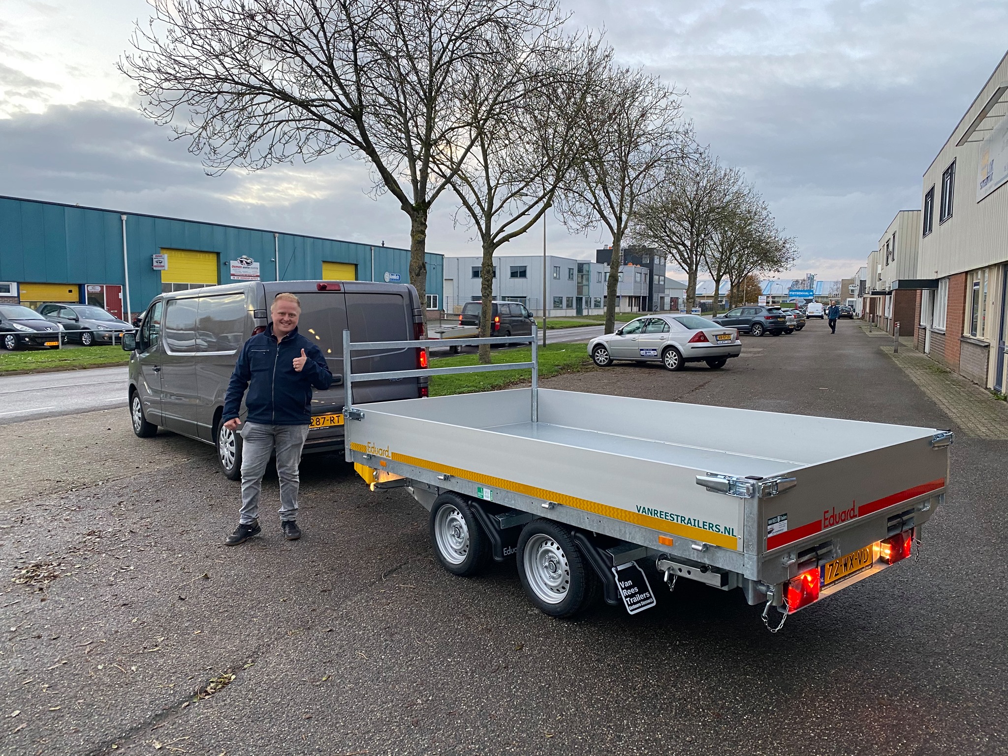 Van REES Trailers - Aanhangwagens, Boottrailers en Boottransport ...