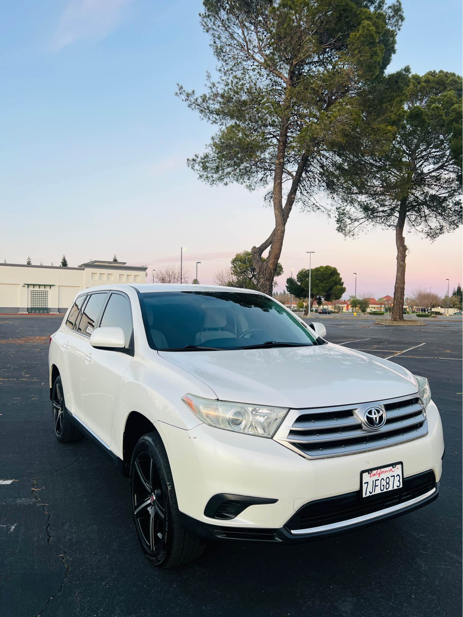 2013 Toyota Highlander Mileagenull