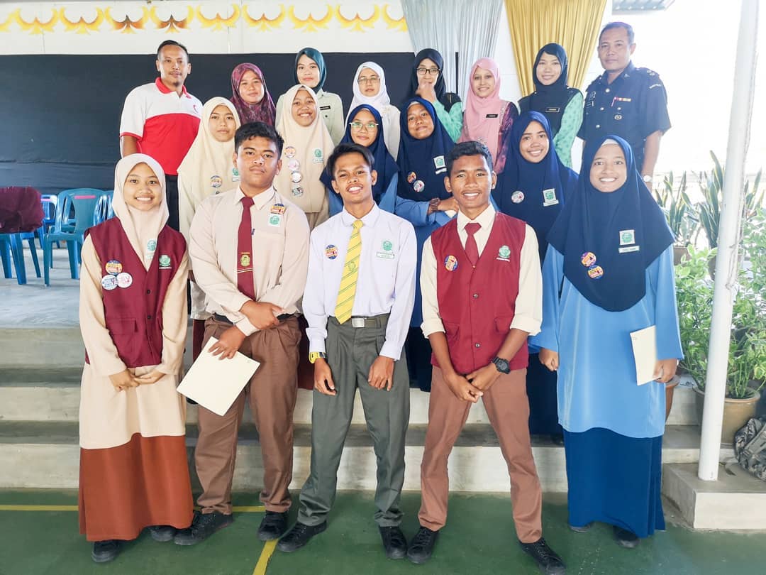Barisan Guru2 Muda Smktk Smk Telok Kerang Pontian Johor Facebook