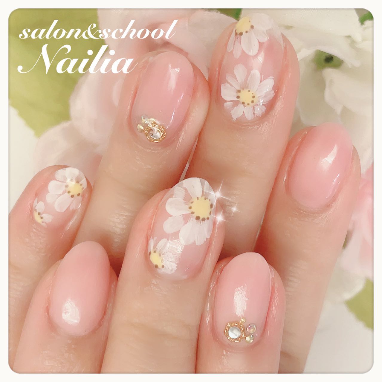 Nailia ネイリア Nail ネイリア Nailia ネイル 武蔵境 武蔵野市 日本ネイリスト協会 認定サロン Jna Jna認定サロン ネイルデザイン マーガレットネイル ピンク 春ネイル21 Facebook