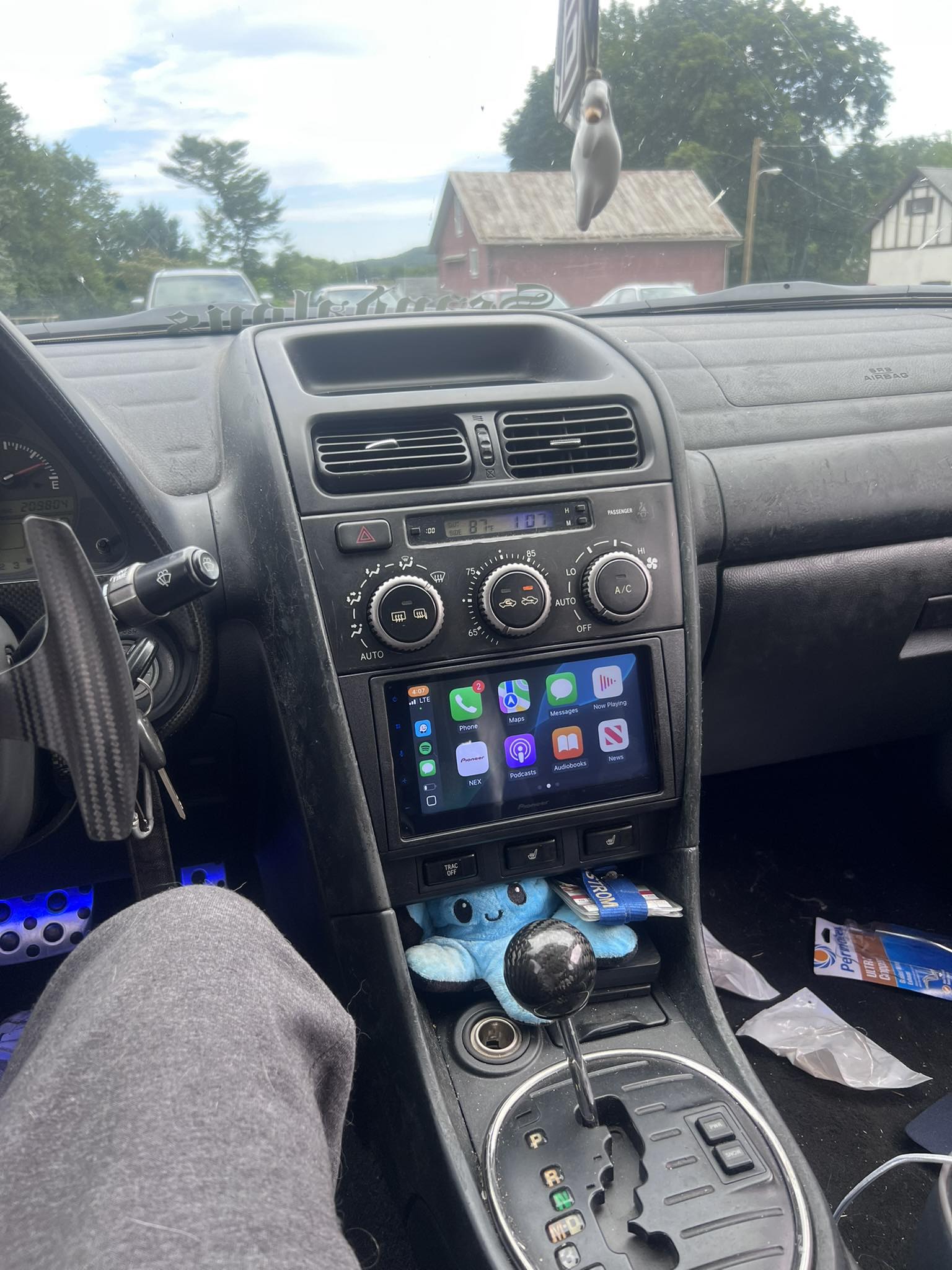 Troubleshooting lc300 rear entertainment system?