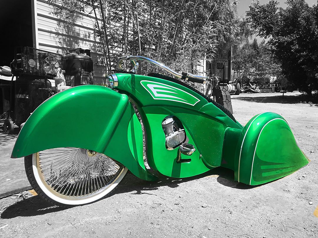 Cacho Customs - Kustom cars... Kustom Trikes. 🤷🏻‍♂️