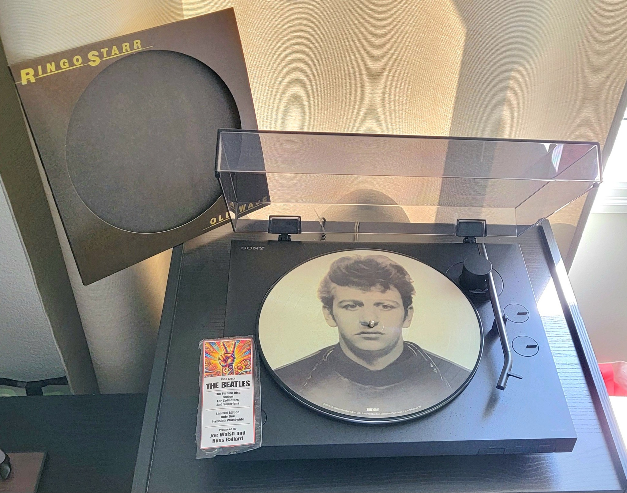 Ringo's old wave picture disc record review