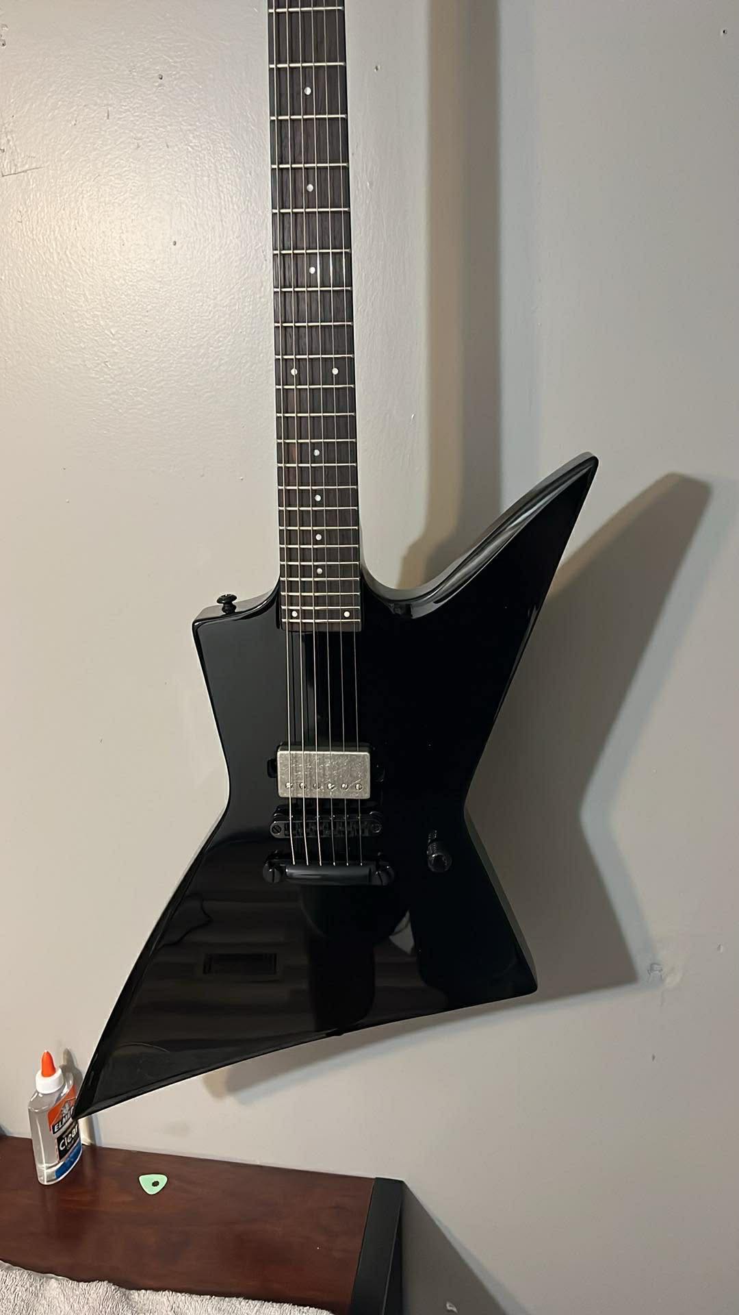 Chitarra Elettrica LTD JH-2 James Hetfield Explorer, Nero Opaco, Palissandro, 22 Tasti