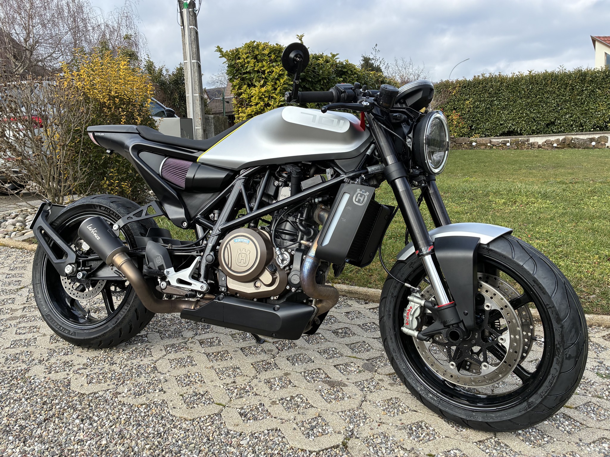 Husqvarna 701 prototype-inspired modifications with dual front 