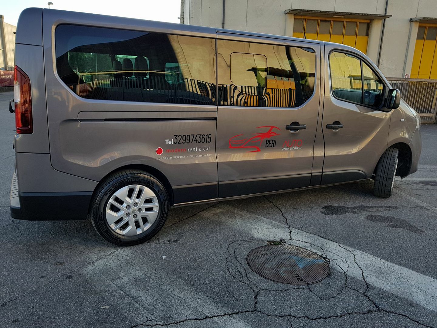 Target Rent... - Target Rent A Car - Noleggio Auto e Furgoni