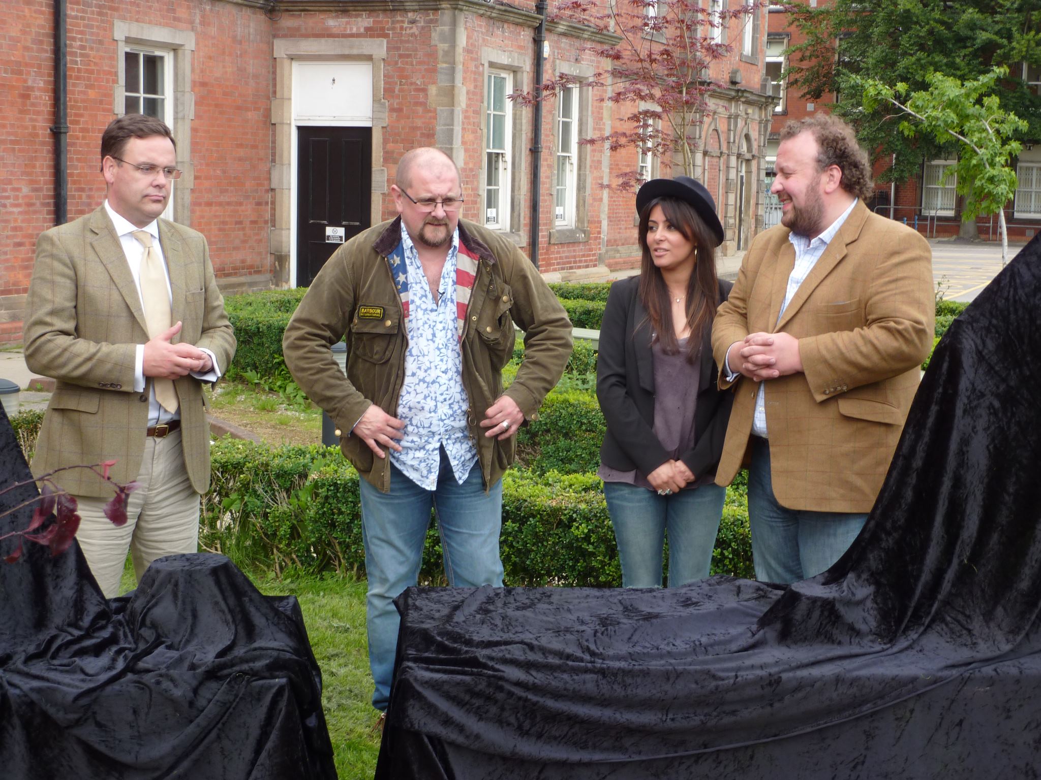 Antiques - No need to dial 999! Our celebrities James Lewis and Paul ...
