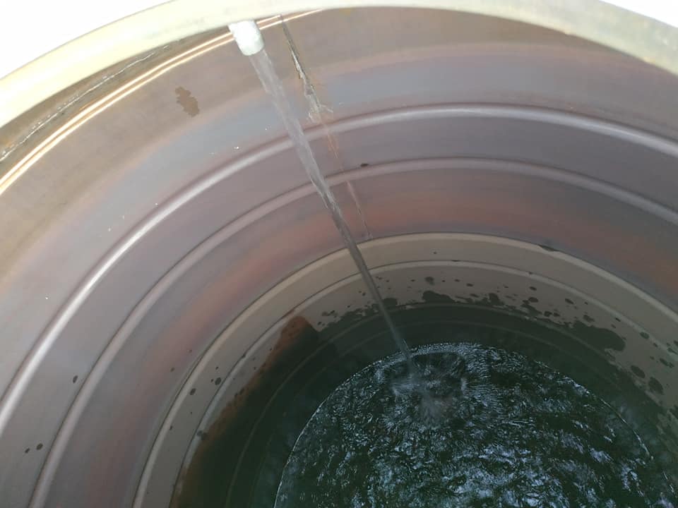 Lrm水電 客戶家水塔沒水檢查為頂樓水塔開關接觸不良風吹日曬雨淋 Facebook
