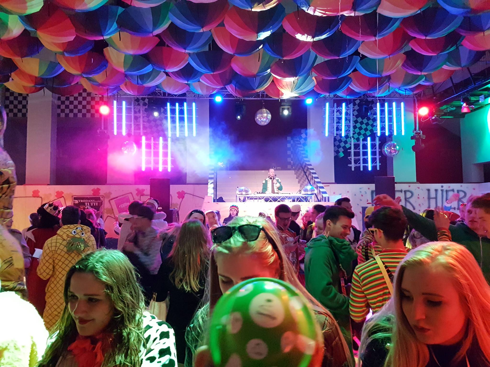 The Flashbacks - Vier 26 december 2015 kerst met The Flashbacks in ...