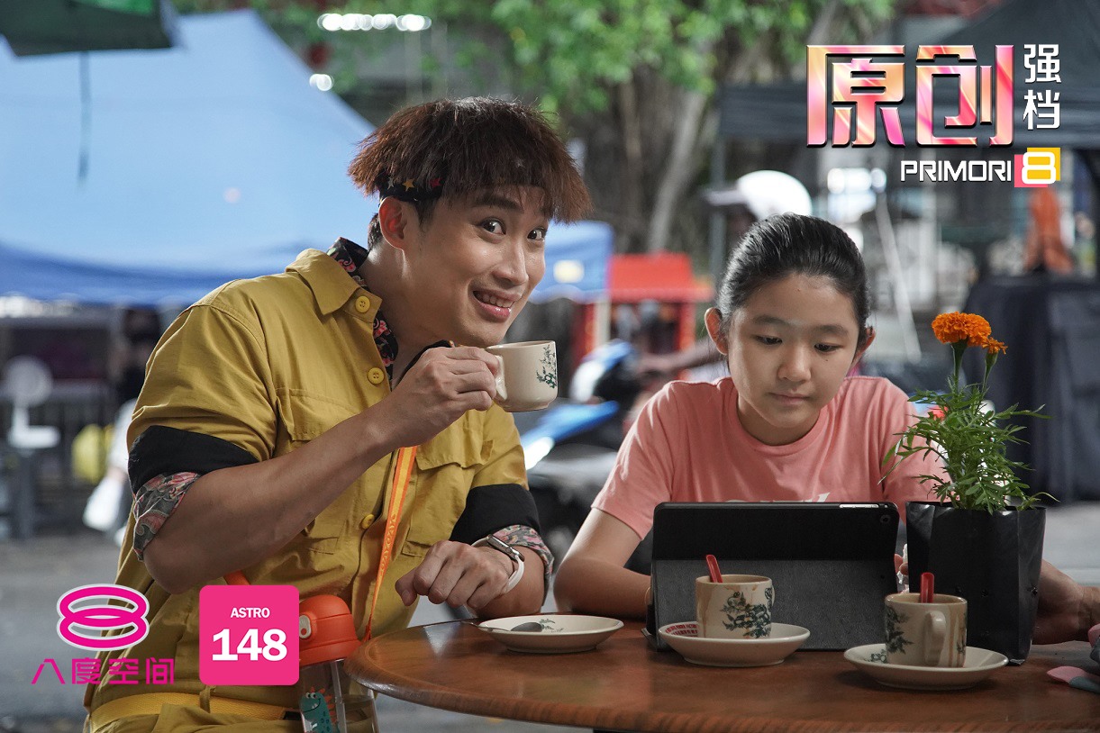 8TV 八度空间 - 哇哇哇~~~ Rickman Chia 谢承伟 在《特派幸福》里饰演一位天使 ！！！😲😲😲... | Facebook