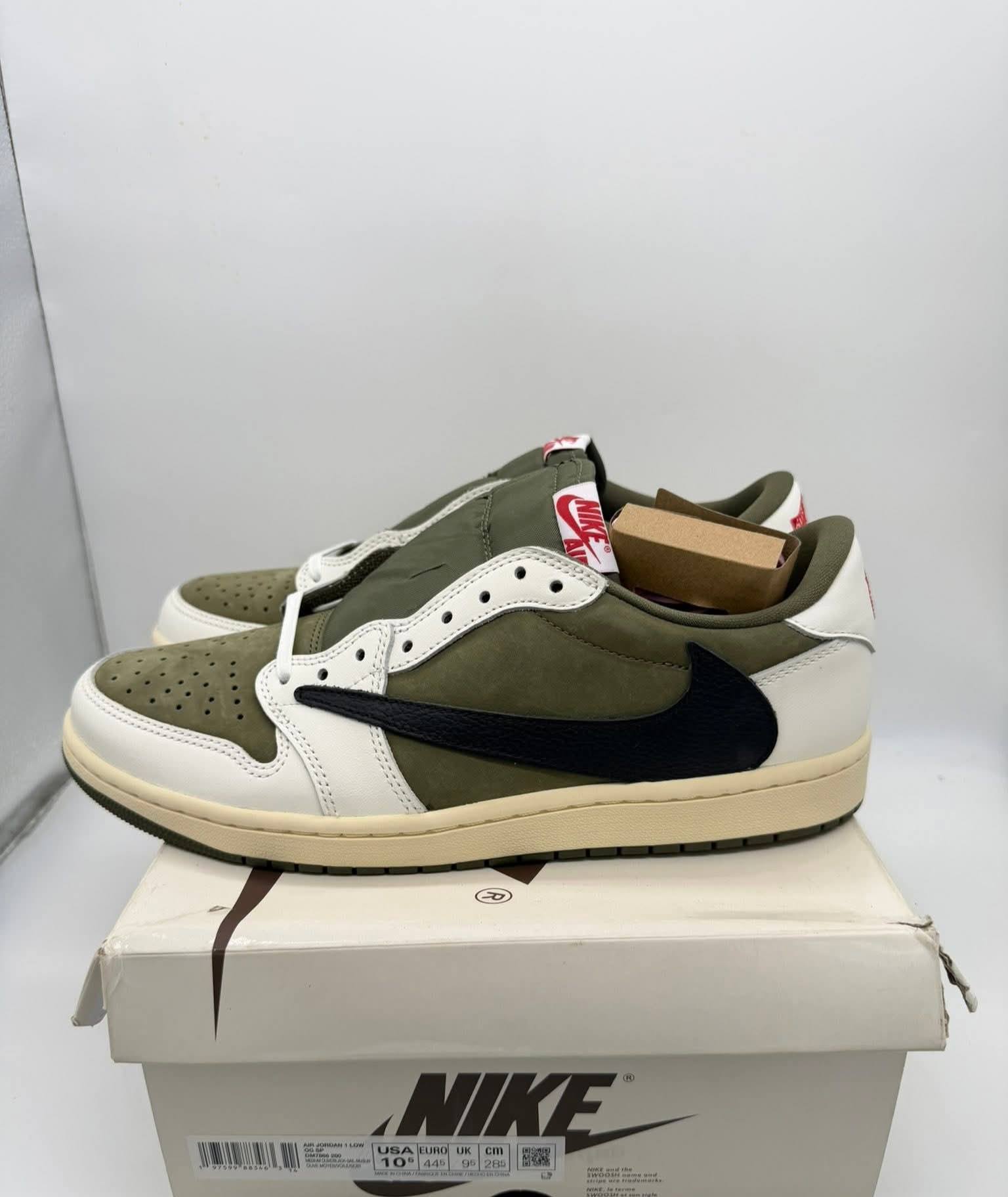 Nike Air Jordan 1 Low x Travis Scott Reverse Olive ? 13,890ບາດ 
