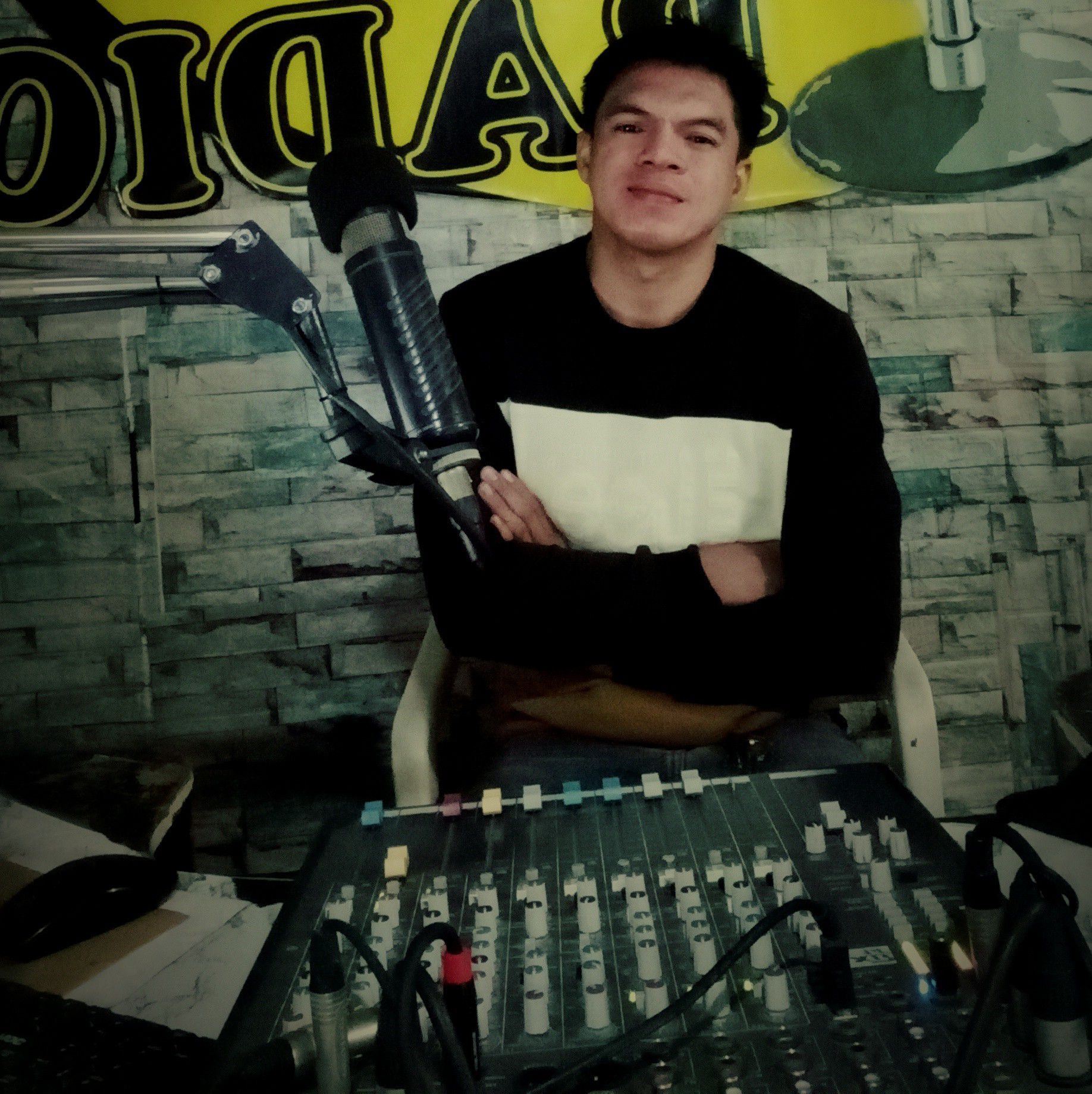 Morning program Dj Jordan 97.9 Spring radio tampakan 7/31/2026 | Jordan ...