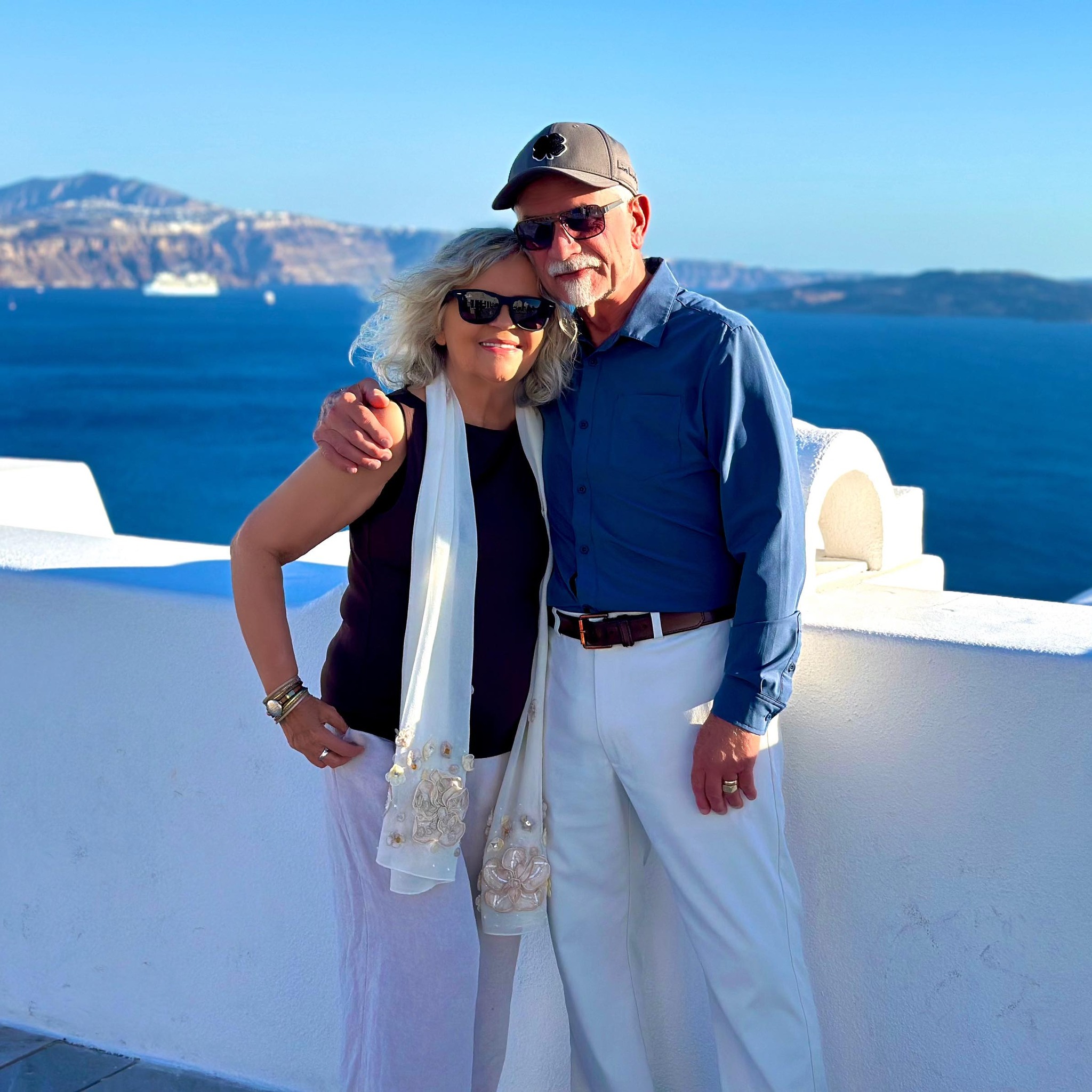 Feeling happy in Santorini,Greece.🩷🩷 | Ewa Strzyzewski