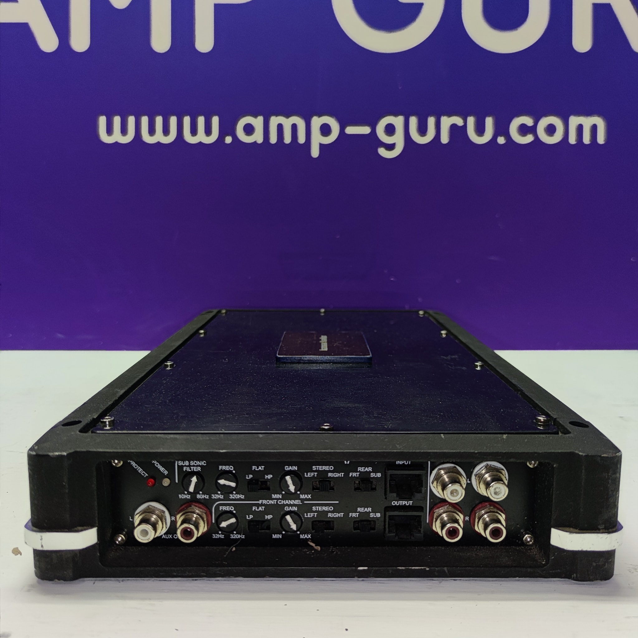 オーディオ harman/kardon 4チャンネルアンプ　CA470 廃盤 Harman Kardon CA470 four channel Unfortunately, the amplifier is