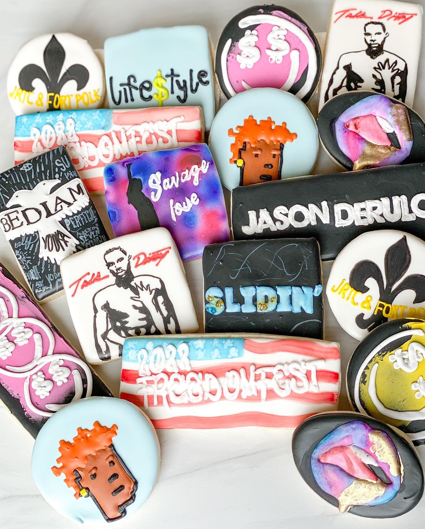 KT BAKES - I had the opportunity to make cookies for Jason...