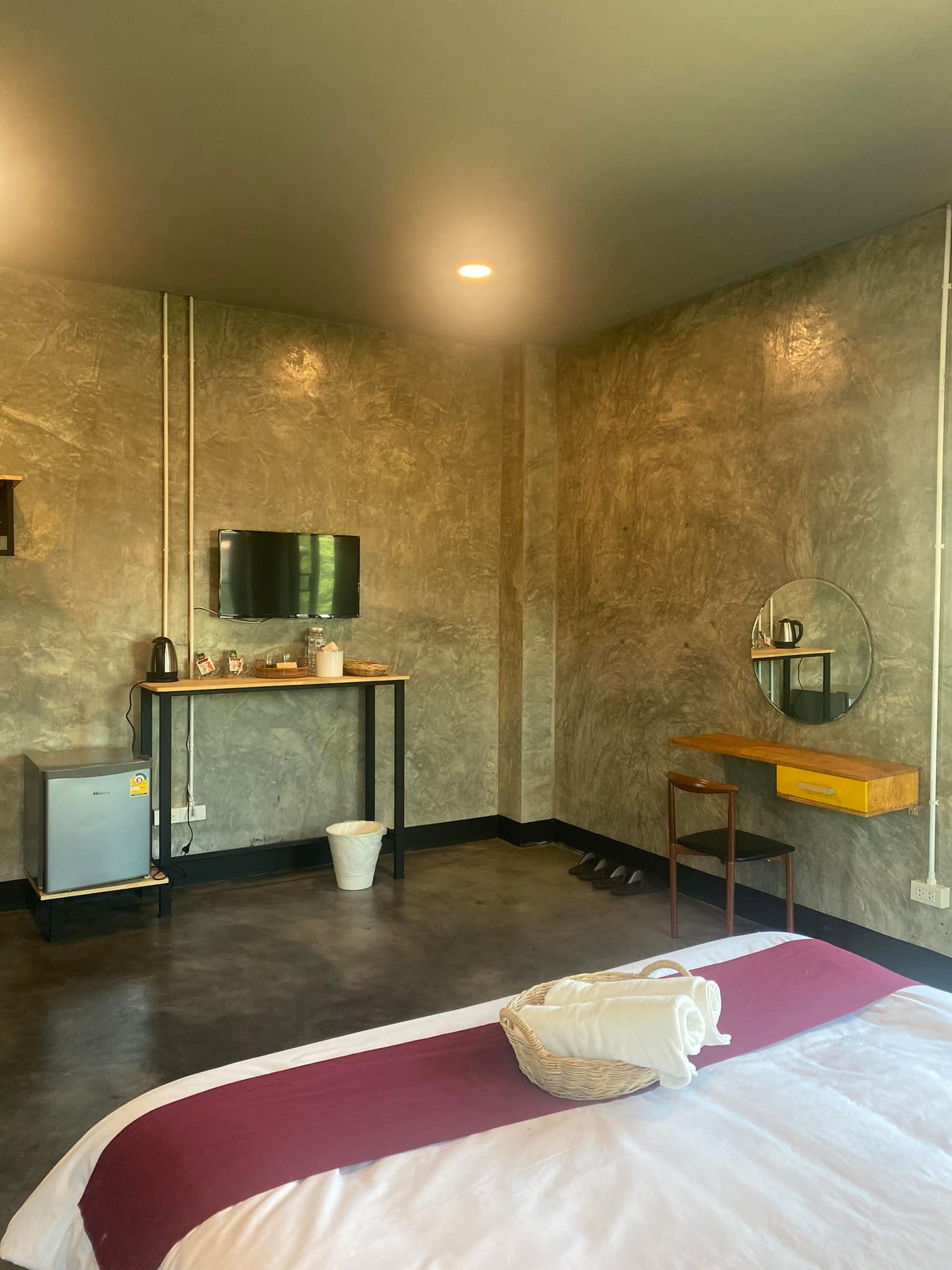 Curated visual reference: Gallery Detail: Moon 360 Loft House