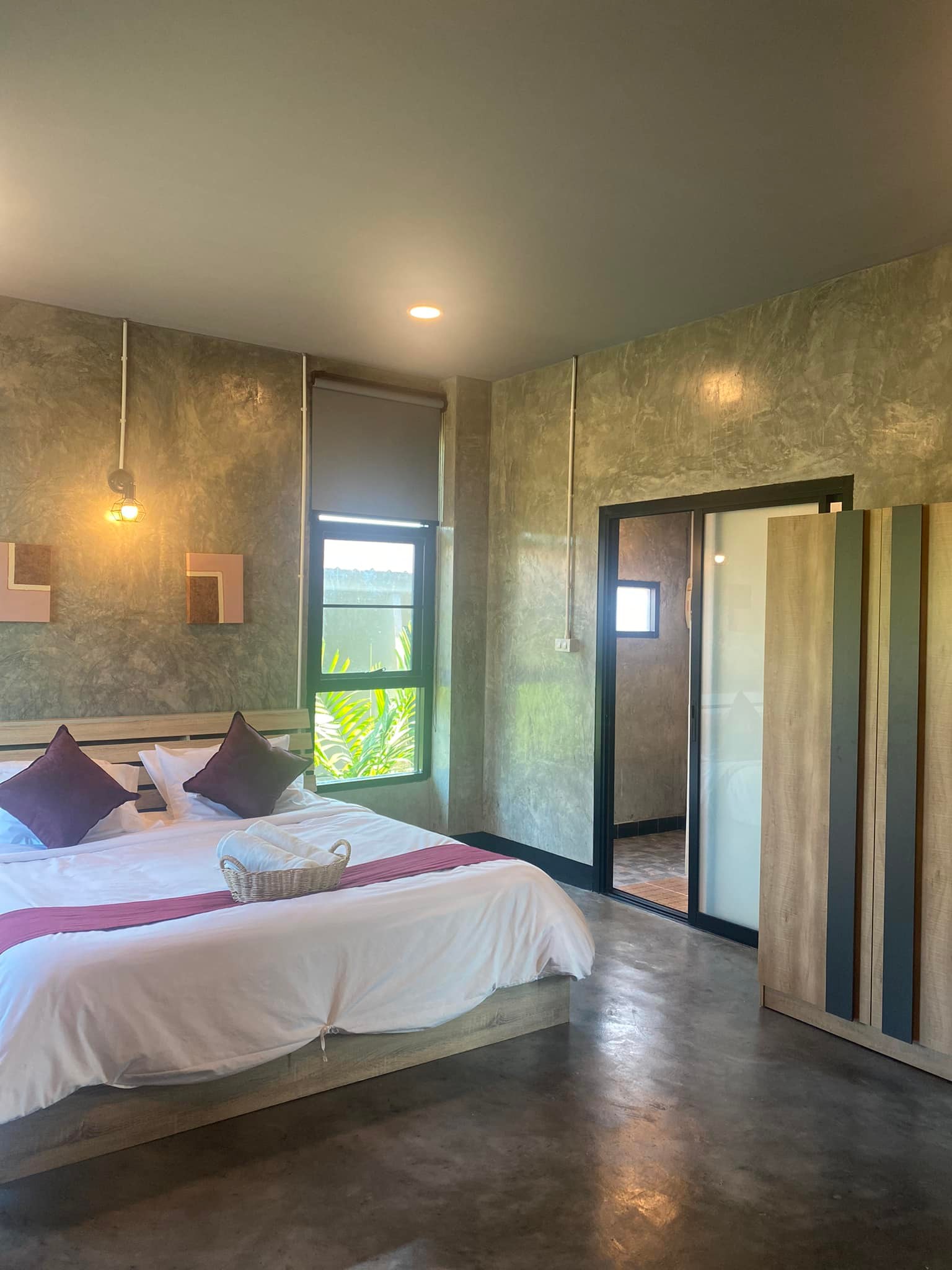Curated visual reference: Moon 360 Loft House Photo Inspiration