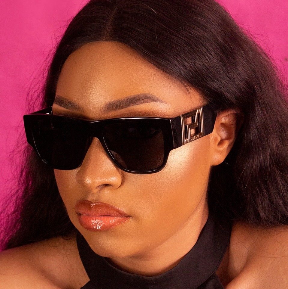Discover Your Signature Pair with Hovina Glasses. Explore our carefully ...