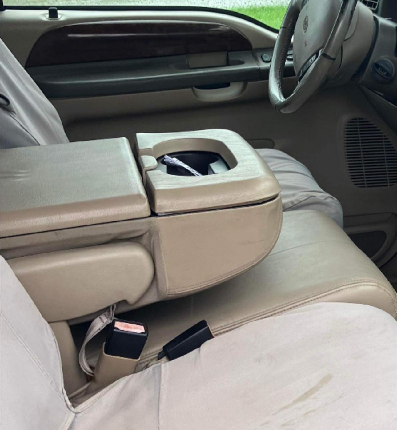 Ford Super Duty Center Console Cup Holder Pad – Beige, Direct Replacement For 1999-2010 F250/F350/F450