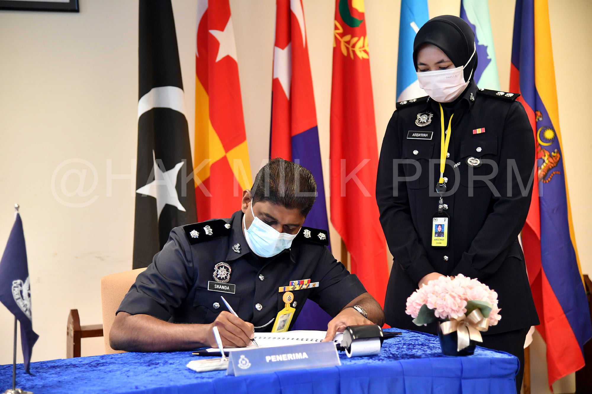Polis Diraja Malaysia ( Royal Malaysia Police ) - Sekitar Majlis Serah ...