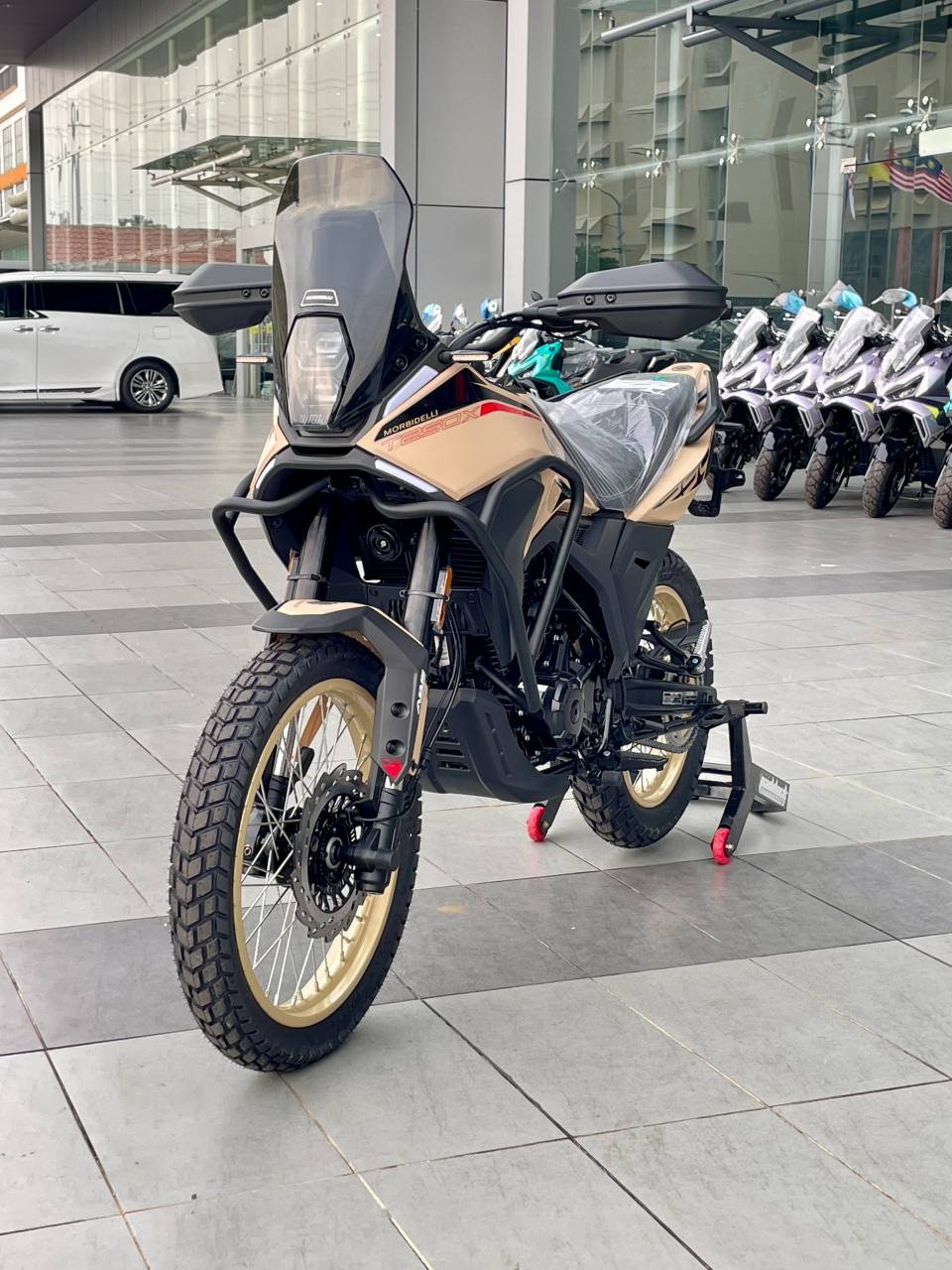 249cc SOHC EFI Engine -Agile Lightweight Design at 154KG Equipped