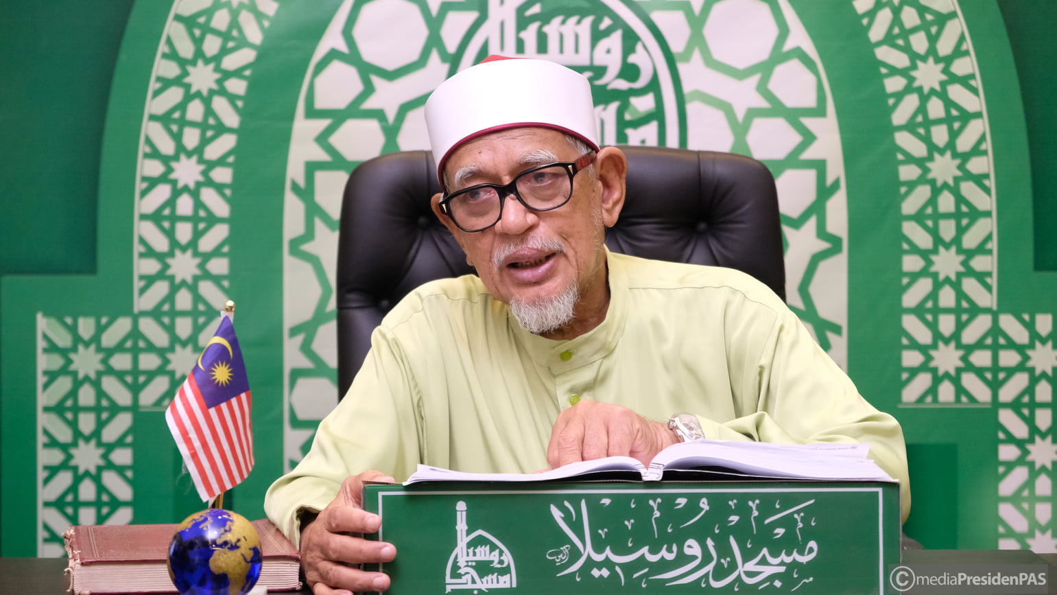 Allah SWT telah memilih Adam AS sebagai... - Abdul Hadi Awang