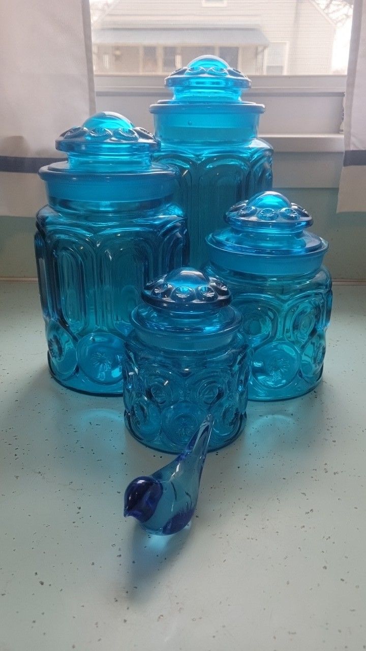 Collecting moon and star glass items