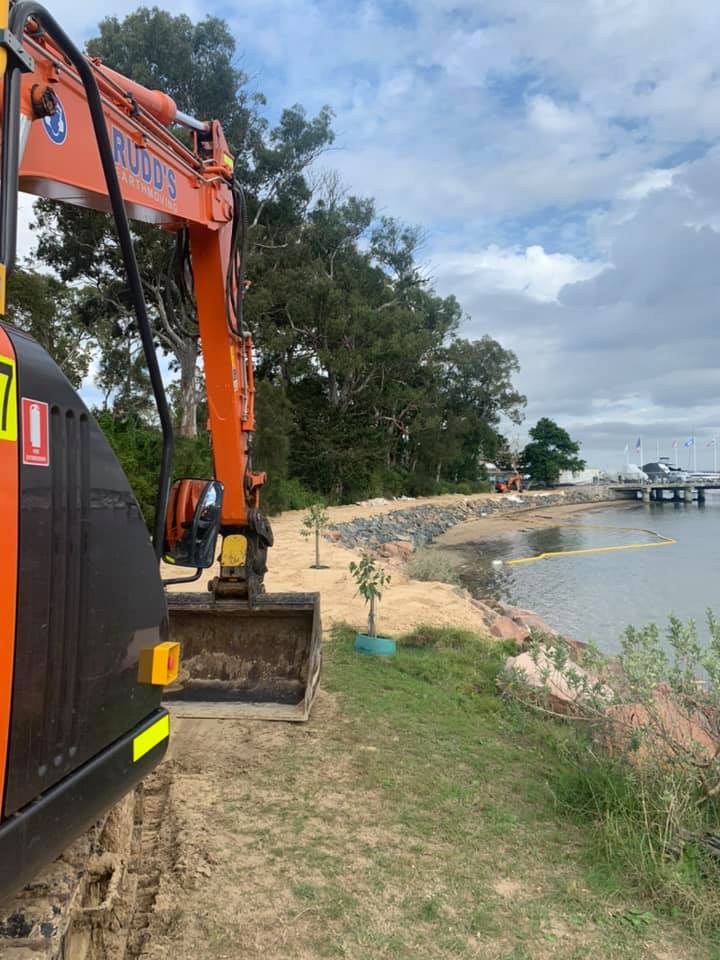 A recent sea wall completed by Dean... - Rudd's Earthmoving | Facebook