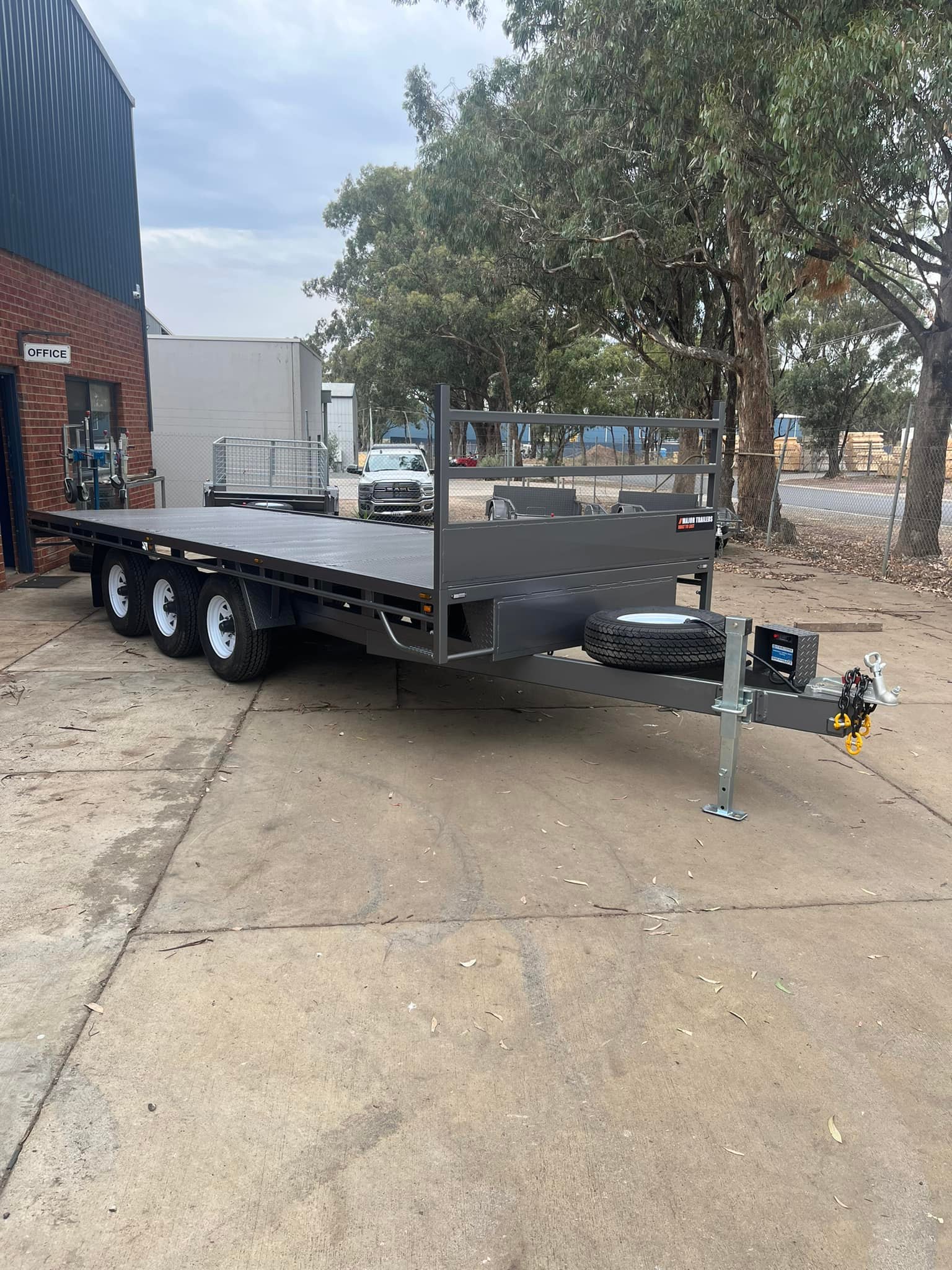 Major Trailers - 20’ x 6’6” Tri Axle Flat Top, 4.5 Tonne... | Facebook