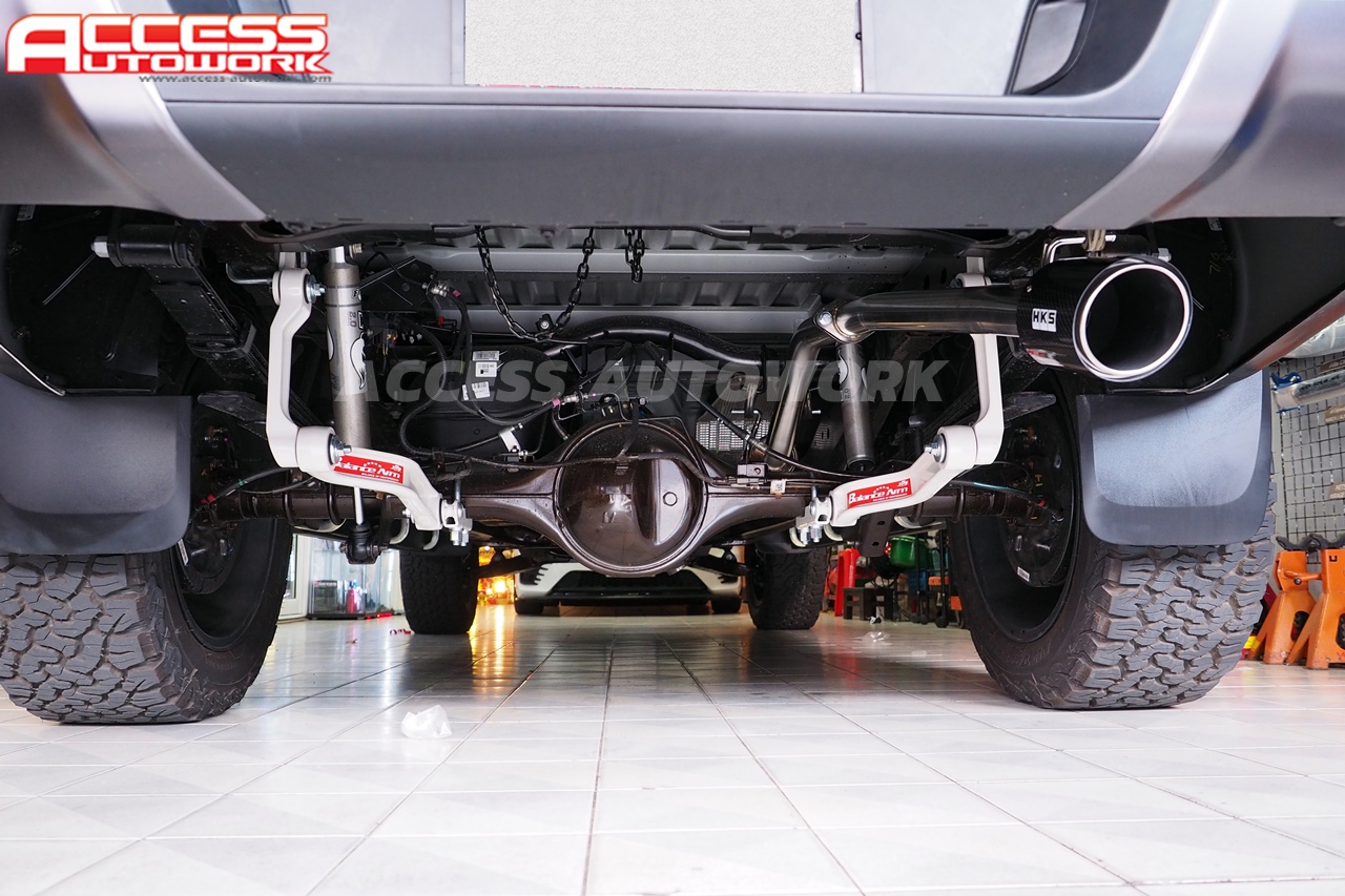 Ford Ranger ต้องการให้วิ่งนิ่งขึ้น ติดชุดกันโคลงหลัง Balance Arm สีขาว ...